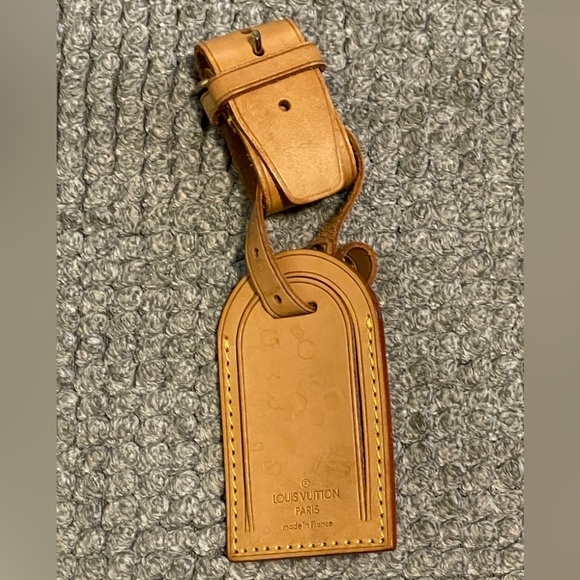 LV luggage tag name tag two pieces - Picture 5 of 8